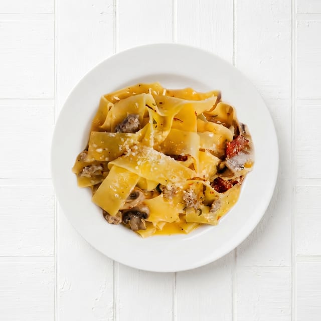 Pappardelle alla Salsiccia.