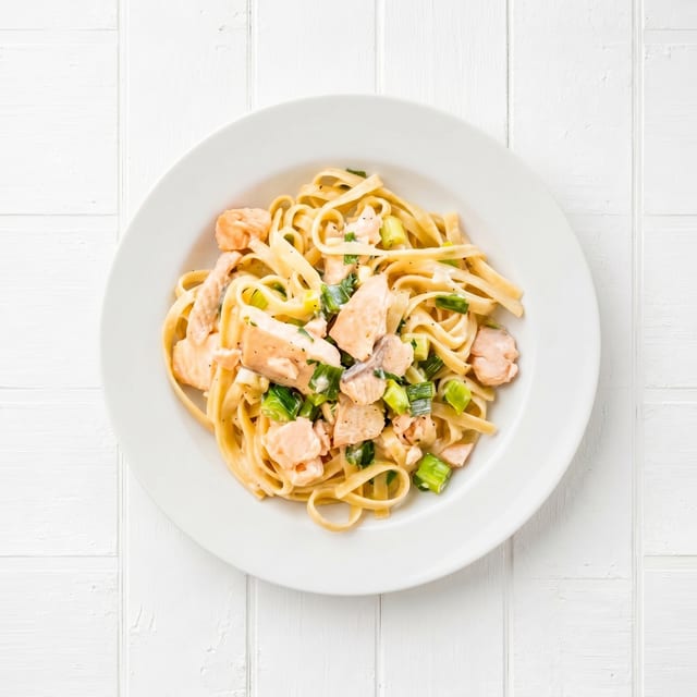 Fettuccine al Salmone.